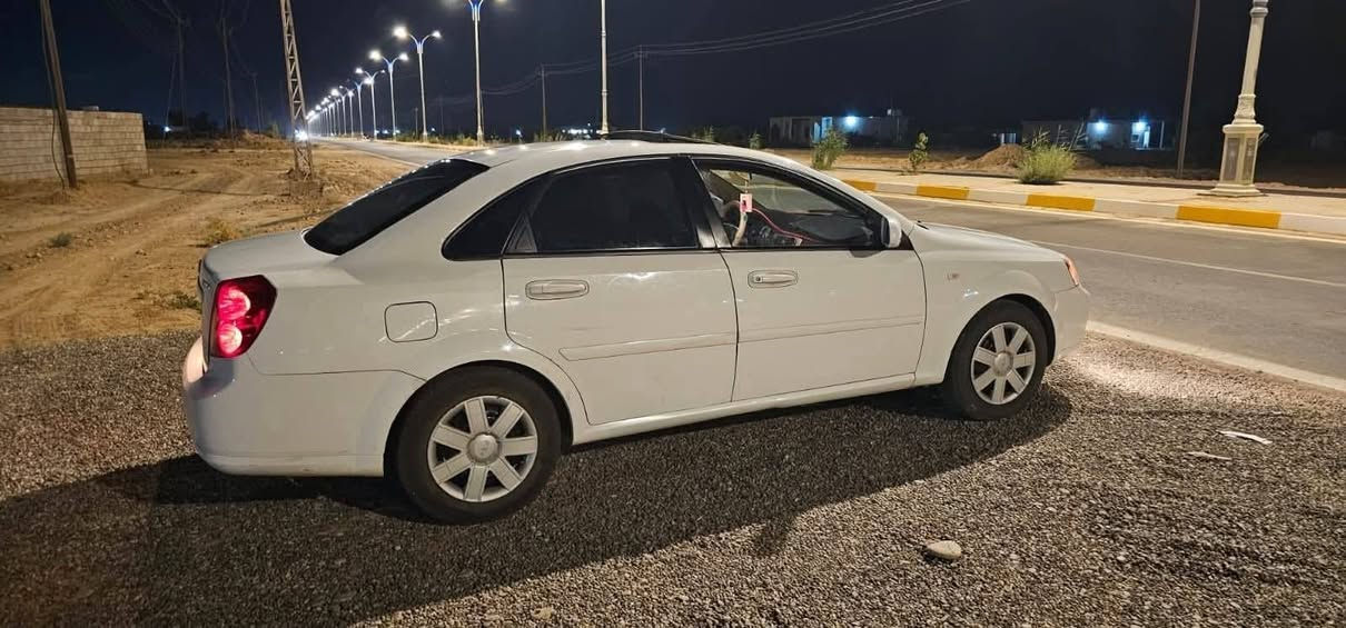 السلام عليكم اوبترا للبيع ادوات بعدها جديده تبريد ثلج سياره نضيفه متصرف عليها ربع مكاني قضاء الدور سعرها 40بيها مجال ***********
