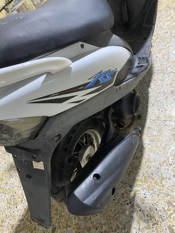 السلام عليكم للبيع دراجه ماكس عدله نضيفه وجديده ومامفتوحه شرط الفحص نكره سلف دراجه لاتنقيص  ولا تبخير كهربائيات شغاله السعر  ٧٠٠ وبيه مجال للشراي 
***********
