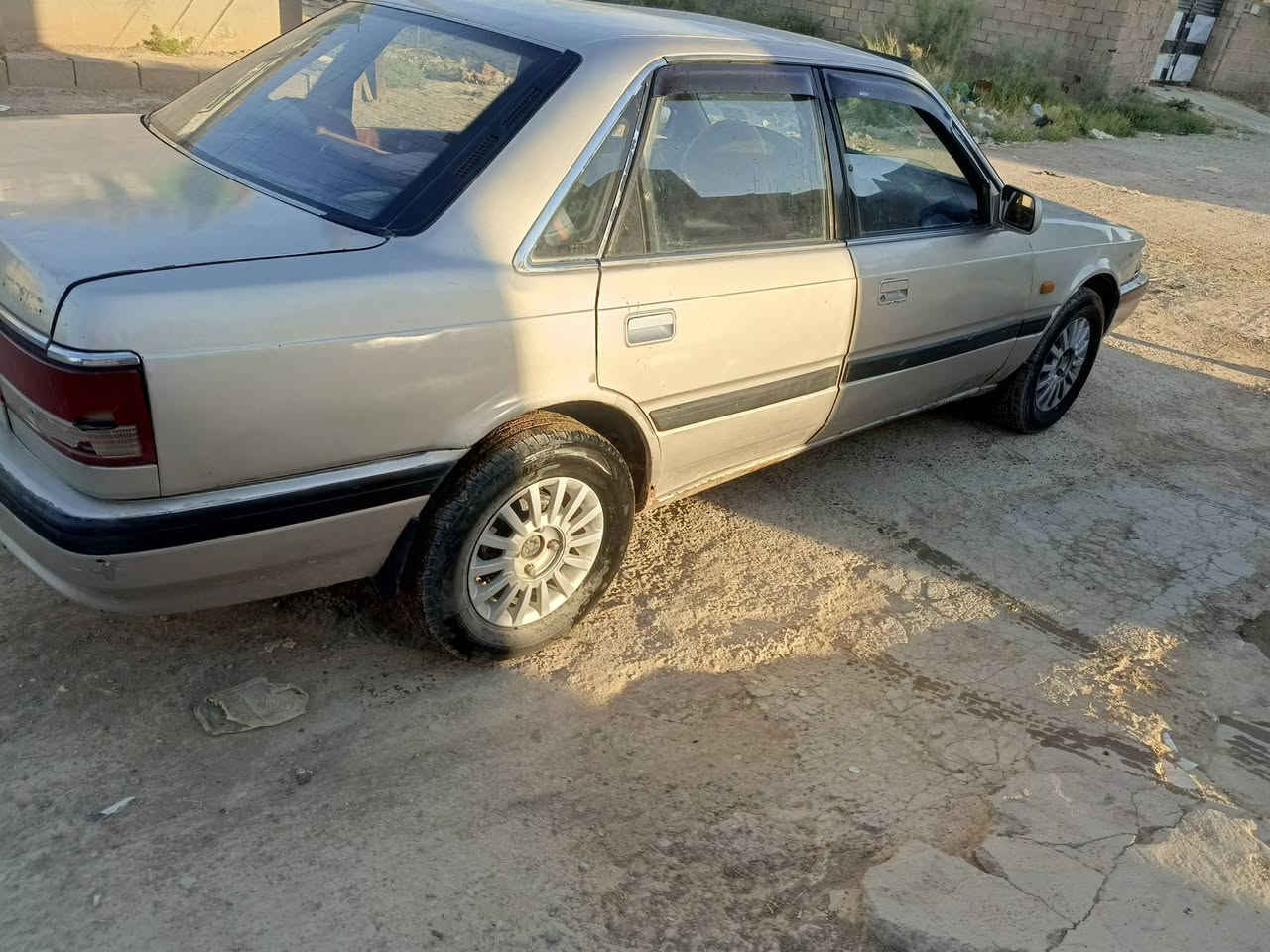 مازدا ياباني موديل 90 مكينه وقير كفاله سياره مقفوله صدر حداديه تخم تاير ثانويه مالتها لل 28 شرطه تريد وكاله تريد تحويل مكان السياره ديال الخالص سعر السياره 28 ورقه الشراي يتصل بالسياره برغي ما بيها نقص الشغل وتطلع وين يعجبك ***********
