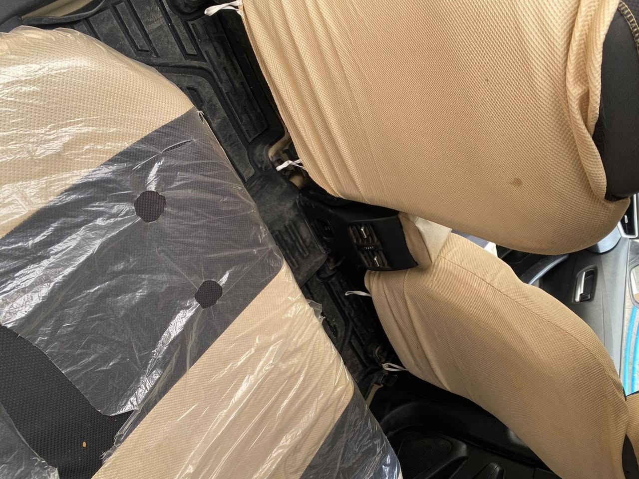 سلام عليكم
كورلا هايبرد 2023  وارد خليجي شكل الامريكي للبيع 
سعر 130 وبيها مجال بسيط 
محتاج واريد ابيعها 
العنوان : البصرة / شط العرب 
الاستفسار مراسله فقط 
***********
