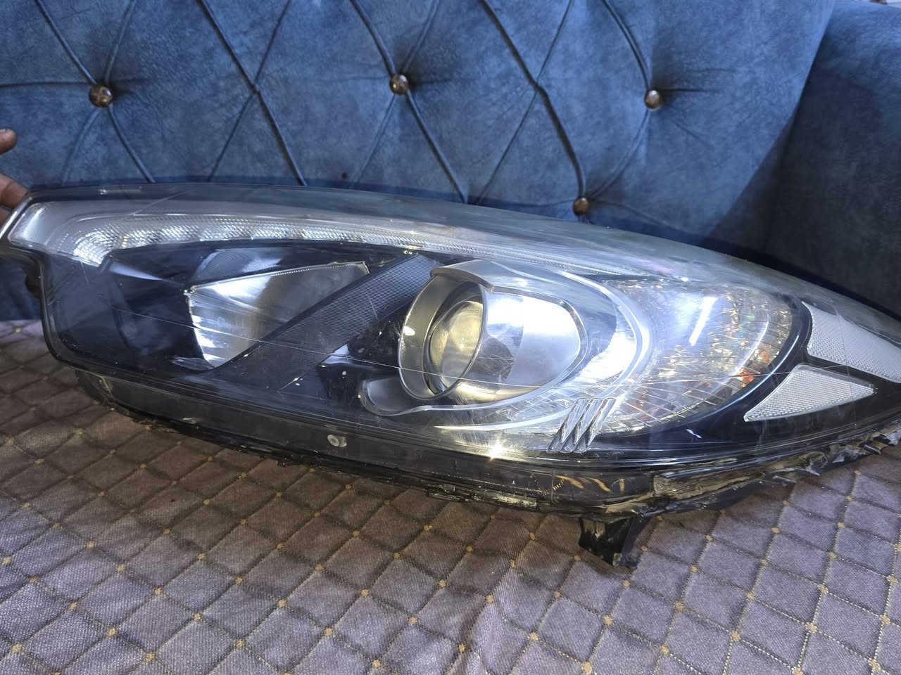 سلام عليكم عندي ماصدات سيراتو ١٥ لد مكاني بغداد 
***********
