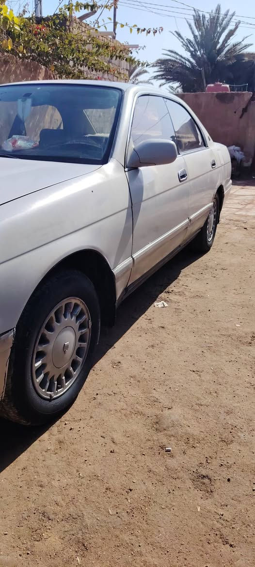 السلام عليكم
بطه منفصل موديل 1996 بغداد باسمي شخصيا سياره بلاديه مكفوله من كص ونقل وضربه قويه مكينه فول وكير ستوني شاده  والتبريد شغال فقط تحكم التبريد عطل 
مكان ديوانيه *********** السعر 50وبيها مجال 
للتأكيد السياره بأسمي شخصيا
