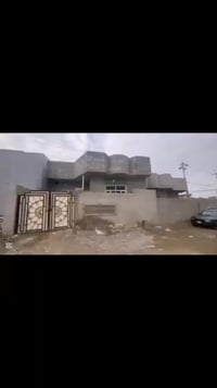 دار للبيع • القوسيات حي الزيتون • ١٢٢م