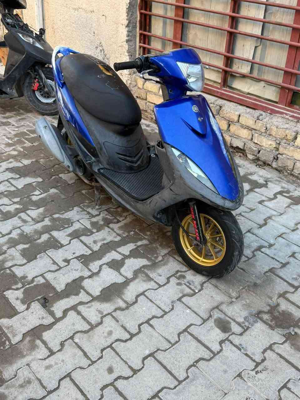 سلام عليكم ماكس عدله للبيع دراجه مال رمبه مختمه ختم واحد ويه المكينه شلعه ومعدل نضافه كدام عينك مكاني بغداد الشعله الشراي يتصل ***********
