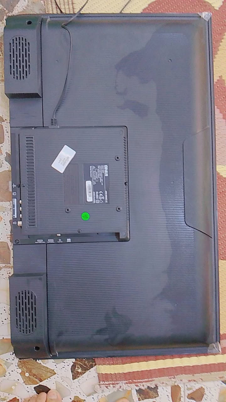 السلام عليكم بلازما جديده للبيع حيو كرتونه وريمونها ام النت رايدها 120/***********📞
