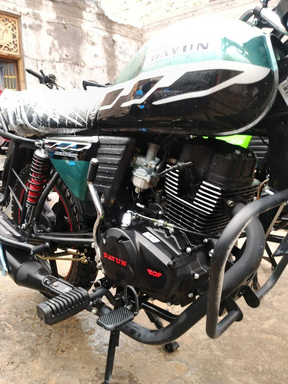 السلام عليكم دراجات دايون مستعمل شي قليل


**إذا كنت صاحب هذا الإعلان وتريد حذفه لأي سبب، رجاءا أرسل رسالة إلى الدعم الفني**