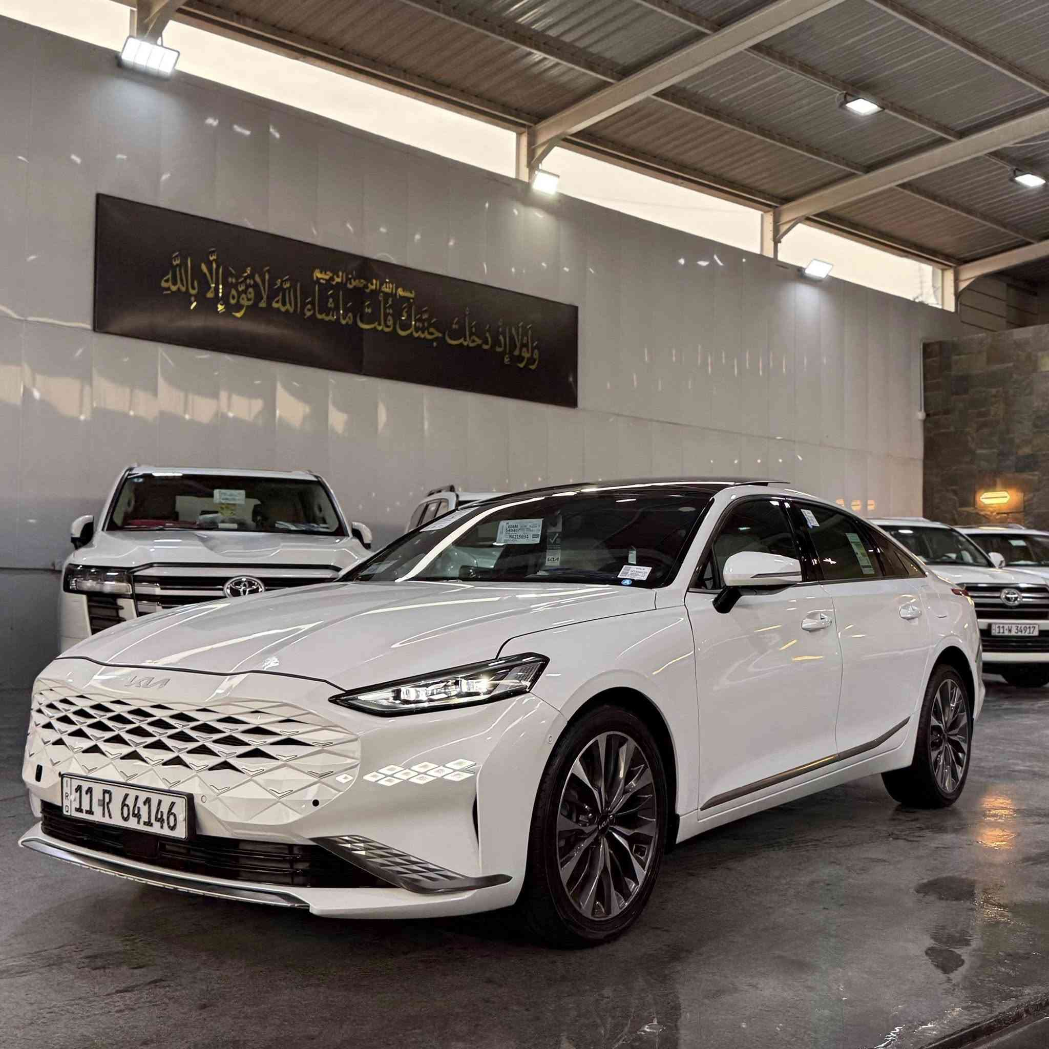 السلام عليكم
كيا K8

موديل 2023

فول موصفات واحد عل واحد 

رقم بغداد 

ماشيه 33الف 

السياره مكفوله من الصبغ بس بيها مكانات بارد 

مكان السياره بغداد معارض البياع 

***********
