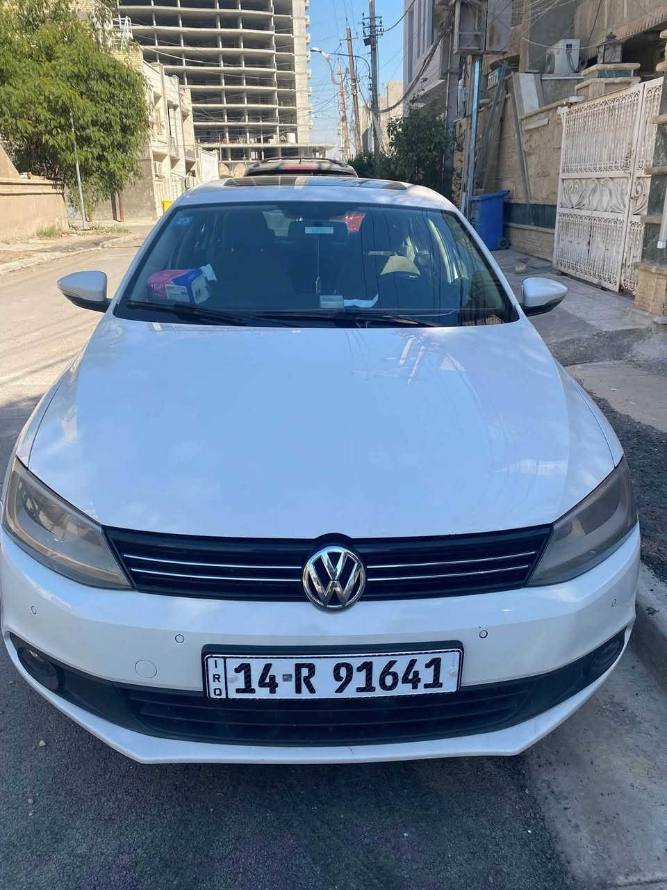 جيتا ٢٠١٢ خليجي مكفول محرك ٢٠٠٠ بدون تيربو سعر ١١٠. بي مجال
سيارة نظيفة وكاملة المكان بغداد باسمي تحويل مباشر باي قاطع مرور 
***********
