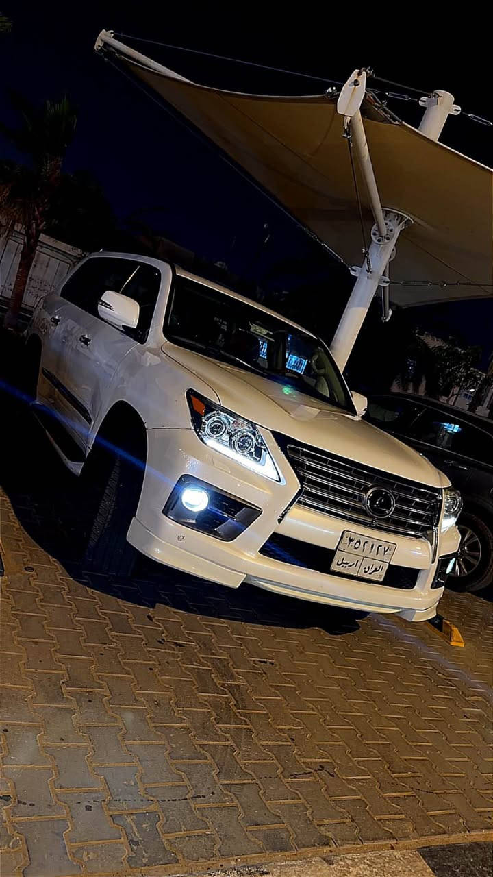لكزز 2014
فول مواصفات معروف مواصفات الكزز 
سعر 325 وبيها مجال 
مكاني بصره شارع التجاري 
الاتصال *********** البصرة, العراق
