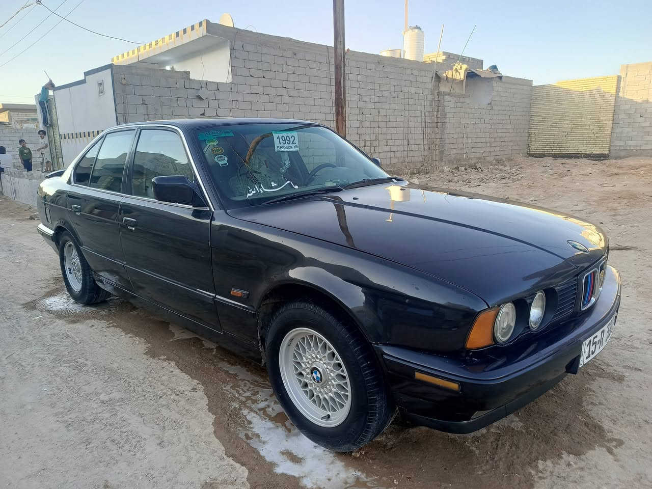 السلام عليكم بي ام 525 موديل 92 مسكر دبل فانوس تشك الكاع شك مكينه كير بشرط حداديه 100بل 100حته وصولات الحداديه عدي كاردن شرط اكسل شرط تبريد بريفه ياباني ثلج فتحه طكتين غرفه جلد بيجي كهربائي كله شغاله برده خلفي اي بي اس شغال سنتر لوك صعد وتقفل وي الجام ترايك مفتوح رون ناصي اكسل خفيف مكفوله من الحاظث بس مصبوغه عام فقط رقم دولي سنويه لل29 تحويل بي وقت  السعر 60 بيه مجال كلش قليل حك الجيه لان محتاج ومشتري سياره عاليه وبل عافيه عل ياخذه   اتصال ***********او ***********مكان السياره نجف كوفه وخادمكم
