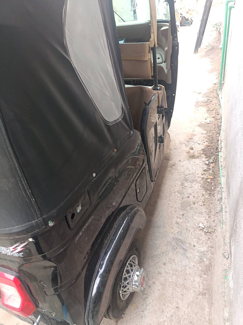 تكتك للبيع 22 أوراق السعر 6800وبيه مجال البياع حي التراث
***********
