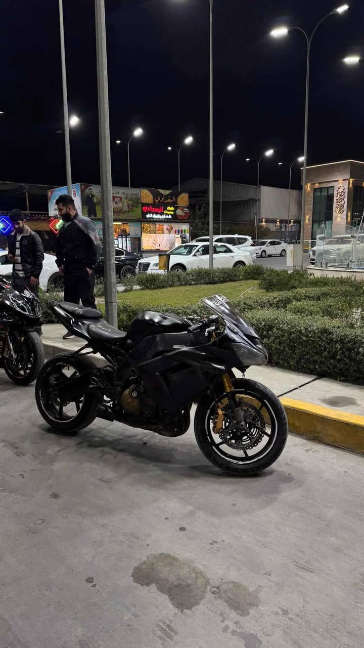 السلام عليكم بطح كوزاكي 1000cc للبيع موديل 2005 دراجه نكره سلف تاخذها بوجهك تتونس بيها كل نقص ماكو تايرات جدد اي خلل مابيها كامله مكمله ناقصها بس خيال سعرها 23ورقه وقابله للتفاوض للاستفسار ***********

