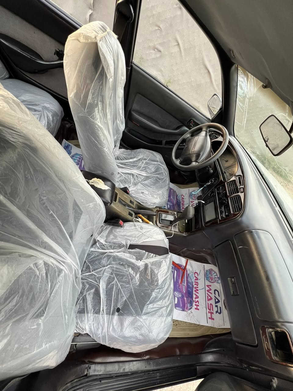 سلام عليكم  كامري 1995 كير ومحرك جديد.  بدون صبغ بدون ضربه.  رقم بغداد.   المكان بابل المحاويل.  $48. رقم ***********
