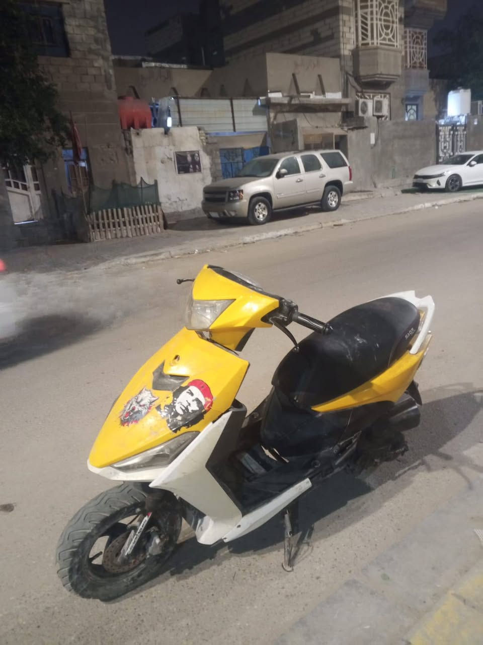 دراجه ماكس fs شلعه ومعدل مكينه ما مفتوحه سعرها 350 و بيهة مجال رقمي *********** مكاني البصره حيانيه شارع السيد
