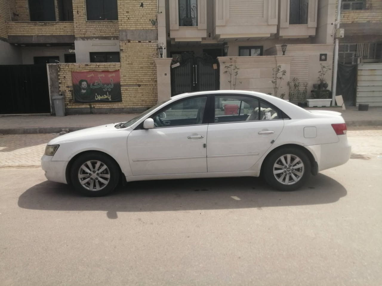 السلام عليكم
سوناتا خليجي موديل 2007
محرك 6 سلندر
كير محرك  تبريد خير من الله
سنويه باسمي
رقم انكليزي جديد بغداد
السعر 105
***********
العنوان بغداد
