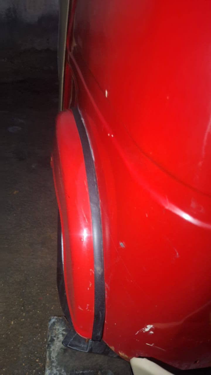 تكتك لبيع ٢٢ اوراق مكان كوت كشره مكفول صبغ ومعجون بيه باردات قليلات  وباغي كشر كدام عينك ومكينه مكفول تنقيص وتبخير علمن اوراق ستنساخ ضاعن الاصليات 
سعره ٥٠٠٠مليون 
مكان كوت 
***********
مكلف با نشر
