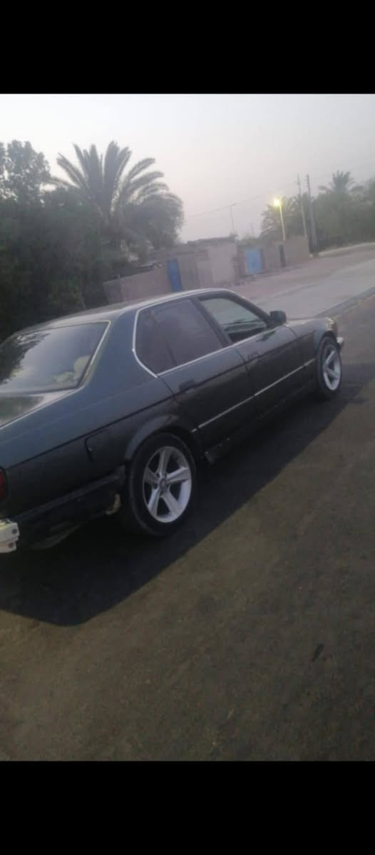 ياالله ياالله
بيئم رقم بصرة 730 
محرك بلاد وجديدة 
كير عادي. 
مكاني البصرة. تنومه  
السيارة راعيها متوفي وبيها وكاله وشرط يحول. 
وسيارة سنوية ضايعه. .
مطلوبه غرامات تنزل من سعر 350
سعر 30 وبيها مجال.  واذا اكو مراوس هم ترهم.


**إذا كنت صاحب هذا الإعلان وتريد حذفه لأي سبب، رجاءا أرسل رسالة إلى الدعم الفني**