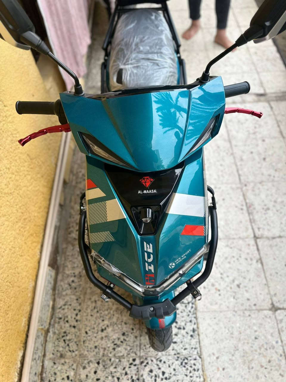 السلام عليكم اعاده النشر بسبب الوعد  الكاذبه
عندي دراجه سكنس  مدرع بل كامل 
مستعمله سبوع واحد عدد البطاريات 6 السعر 750 وبيها مجال المكان الفلوجه ***********
