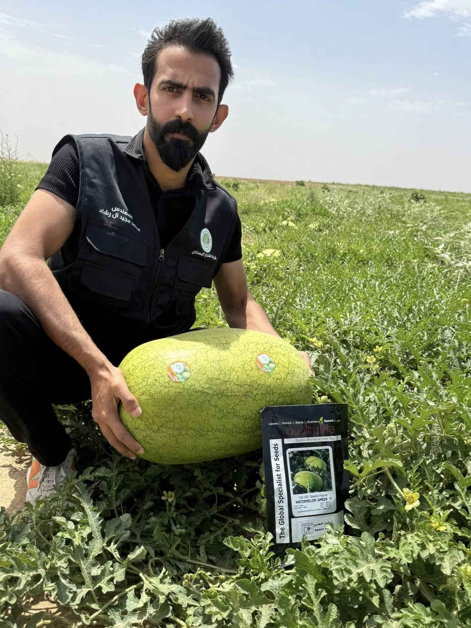 🌱🍉
صنف الرقي أمير F1
التابع لـ شركة أشجار البستان

من اشهر مناطق أنتاج الرقي في #العظيم
يبرز وبقوة أحد نجوم #شركة_اشجار_البستان

من الأصناف الهجينة المميزة التي أثبتت نجاحها وكفاءتها في مختلف الظروف الزراعية، لما يمتلكه من مواصفات مرغوبة وإنتاجية عالية نالت إعجاب المزارعين في عدة مناطق. 💪🌿

🔸 حجم ثمار ممتاز وشكل تسويقي جذاب
🔸 يتراوح وزن الركية الواحدة من 17 – 23 كيلو
🔸 تجانس عالي بالثمار وجودة مميزة
🔸 تحمّل ومقاومة ممتازة للظروف الجوية والإجهاد
🔸 صنف هجين F1 قوي بالإنتاج والثبات الحقلي

صنف الأمير ليس مجرد إنتاج وفير فقط، بل هو عنوان للجودة والثقة والنتائج المضمونة في الحقل والسوق. 🌟🍉

مستمرون بتقديم أفضل الأصناف الزراعية لخدمة مزارعينا الكرام وتحقيق أعلى مردود وإنتاجية بإذن الله. 🌱🤝

#صنف_الرقي_امير F1
#المهندس_محمد_آل_رشاد
#الزراعة_في_العراق
#مشاهدة_حقلية
#شركة_اشجار_البستان
#رقي_العظيم
@ابرز المعجبين


**إذا كنت صاحب هذا الإعلان وتريد حذفه لأي سبب، رجاءا أرسل رسالة إلى الدعم الفني**