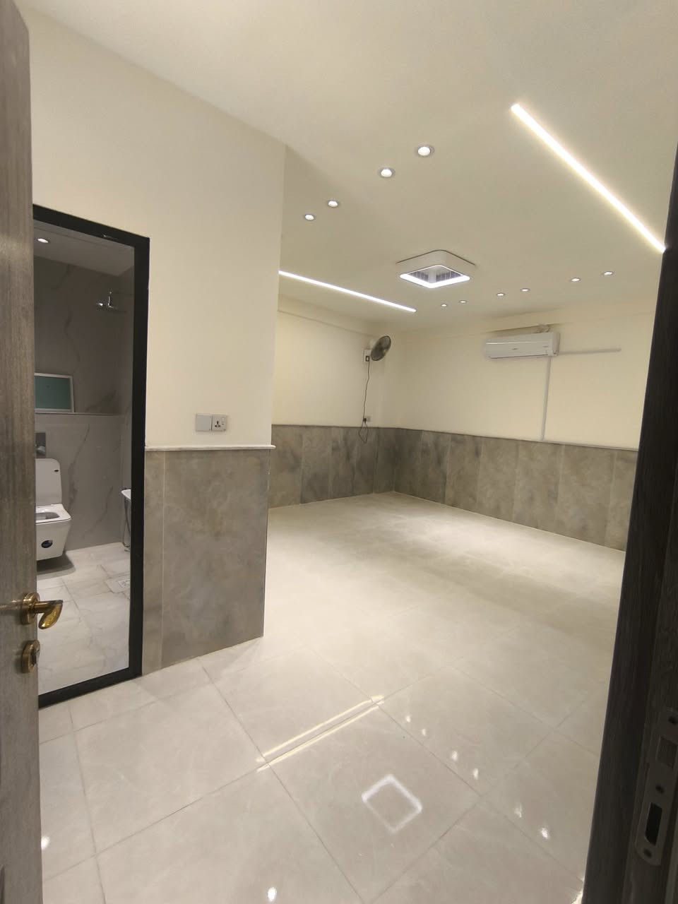 يالله. بعض الصور من العمل صباغ عام داخل كربلاء المقدسة لتواصل. /   ***********  ✌️ واتساب موجود
