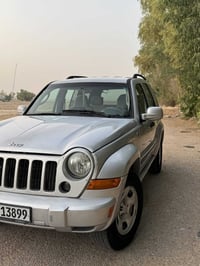 جيب لبرتي • ٢٠٠٦ • دبل ٤×٤