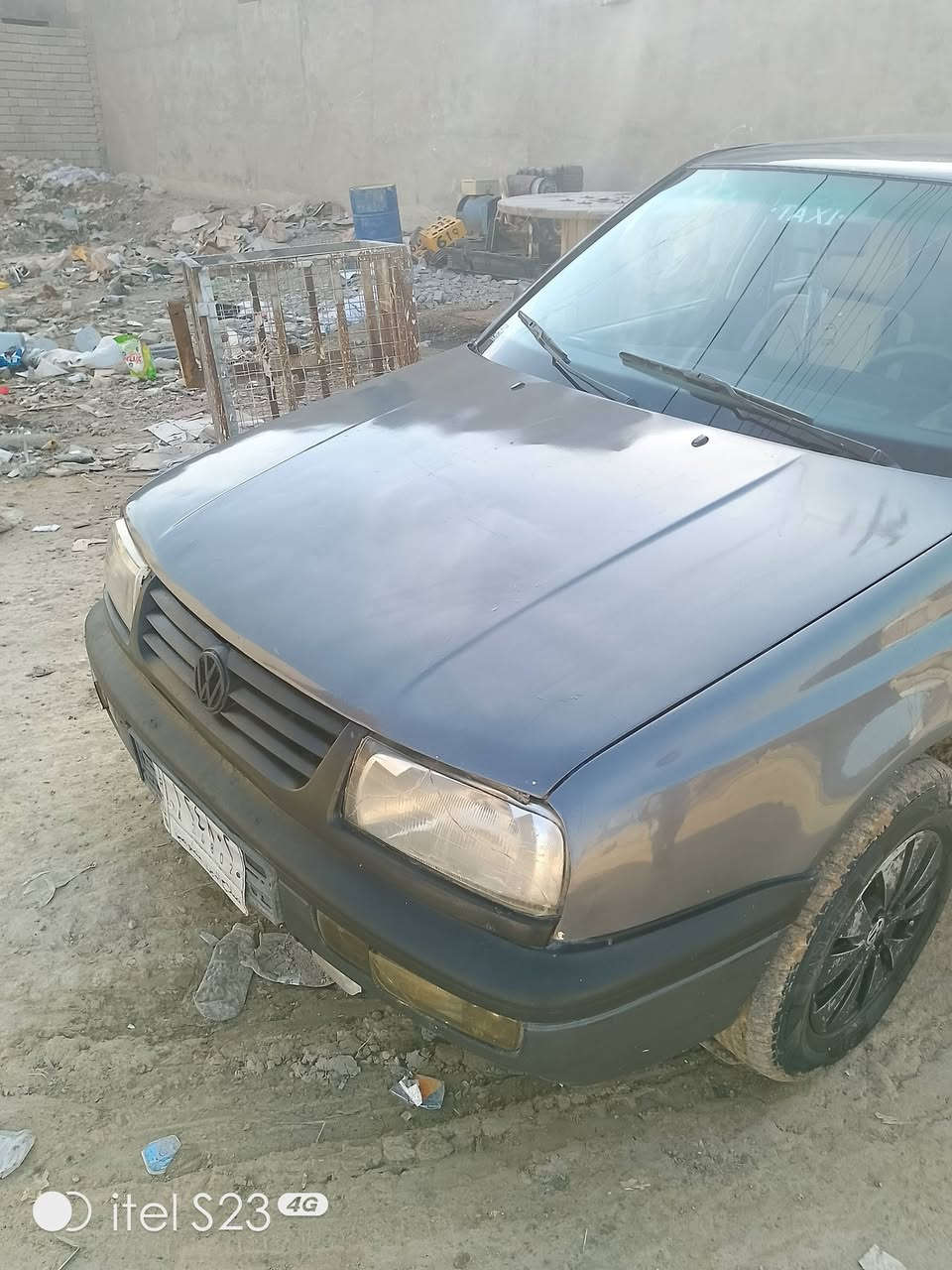 سيارة فنتو موديل 93 محرك ٢٠٠٠ گير عادي محرك شرط لاتنقيص ولا تبخير كهربائيات شغالة صدر امامي خلفي نضيف تاير نص عمر تبريد عايزه بس غاز ويشتغل صبغ جماليه بدون ضربه سنويه ل٢٧ شرط التحويل الرقم صلاح الدين مكان السياره سامراء
الاستفسار على هذا الرقم ***********
