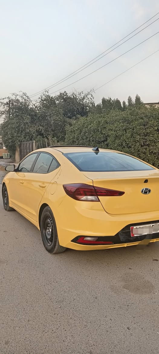 السلام عليكم
هونداي النترا موديل 2020
للبيع او للمراوس حسب القناعه
وارد امريكي
الحادث: بنيد  والجاملغ جهه العبري بارد فقط الباقي كفاله.
فول مواصفات 1/1
المواصفات:
بصمه
بصمه ابواب
فتحه
شاشه ابل كار بلي واندرويد اوتو
كامره
رادارات جانبيه
رادار امامي
رادار خلفي
تثبيت مسار
مانع تزحلق
تثبيت سرعه
فول تحكمات ستيرن
شاشه اعطال
كشنات تدفئه
ستيرن تدفئه
اشاير بالمري
كشنات مخمل
مكينه 2000 دوش
ثلاث انظمه قياده:
ايكو، عادي، سبورت
مكاني بغداد البياع
رقم بغداد الجديد بأسمي
مصفره هيئه وغرامات
للأستفسار واتساب:
***********
