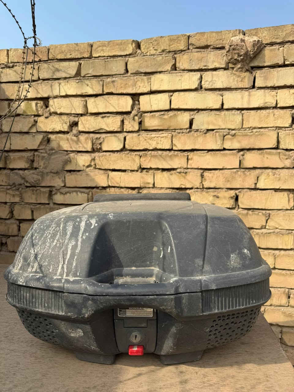 سلام عليكم للبيع جنطه سلفر ونج جديده امانه الله استعمال كلش قليل وضميتها اتواصل
***********
