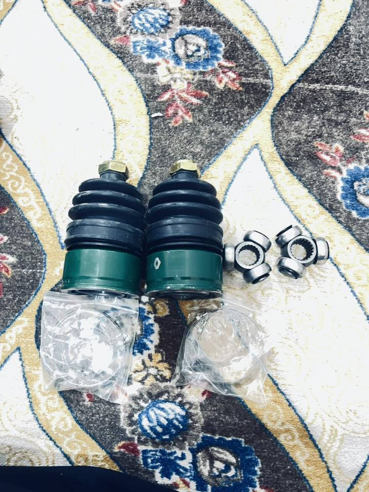 حداديه رينو لودجي 2014 اخر قطع باقيه لتواصل وتساب ***********المكان ناصريه سوق الشيوخ لمعلومه القطع جديده وليس تفصيخ
