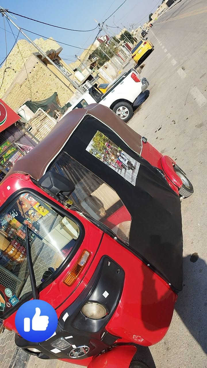 السلام عليكم تكتك للبيع موديل 18 رقم سنويه باسمي تحويل ثاني يوم تيك تيك مقفوله كفاله عامه مصبوغه عام جماليه فقط عنواني كوت شهداء قرب مدرسه الاطلال***********وبل الخدمه
