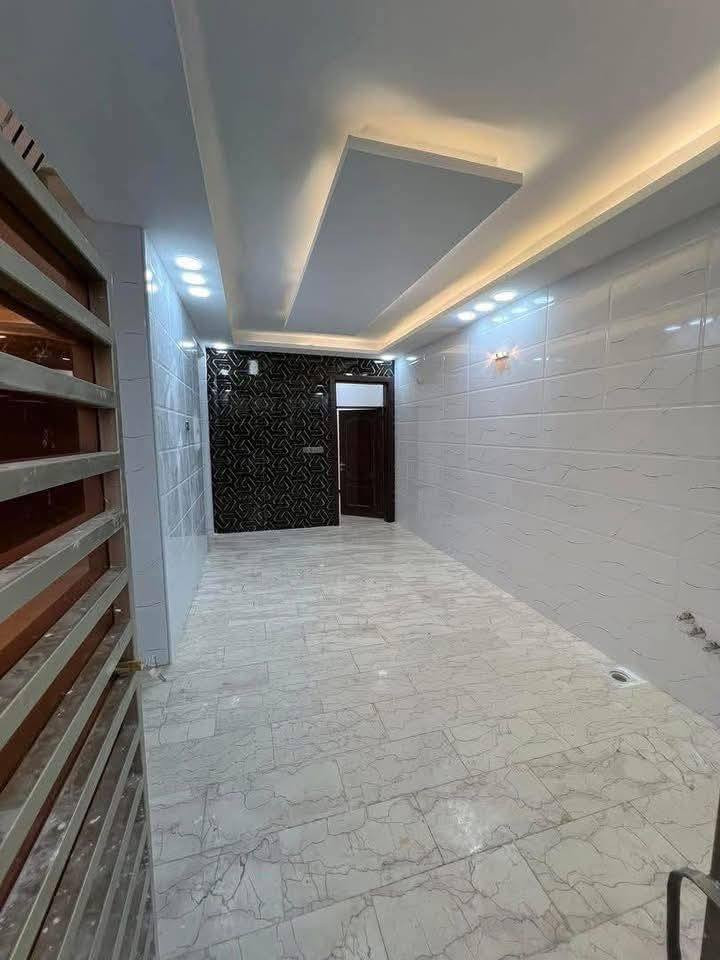 🛑🛑للأجار🛑🛑
الموقع/ حي الجامعة 
المساحة/50 متر طابقين 
بناء جديد بيت كلش مرتب
للأستفسار اكثر الأتصال ع الرقم ***********
