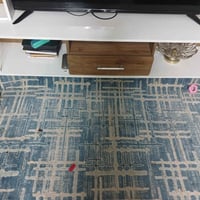 ميزبلازماللبيع السعر٥٠الف العنوان بغداد حي البنوك 07782424361