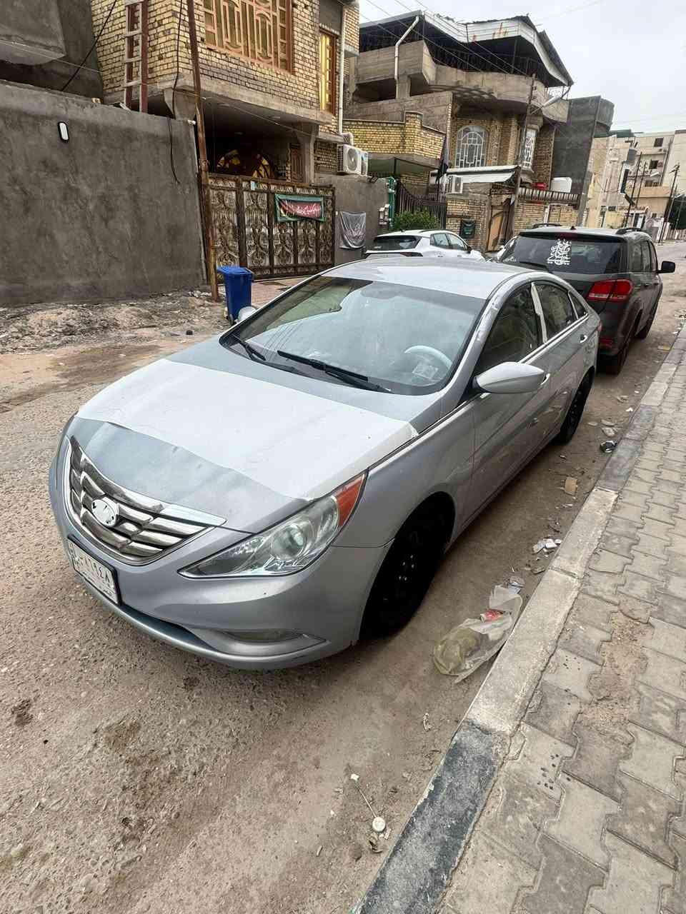 السلام عليكم سوناتا وارد امريكي. 2013
مكاني البصره ////. بيه شوي من بالبنيد والجنطه شوي فقط السياره جاهز من كلشي نص فول محرك 2400

رايده 105. واذا اكو مراوس بالنترا 41/15/16 /17حسب القناعه 

كون بصره
///***********
