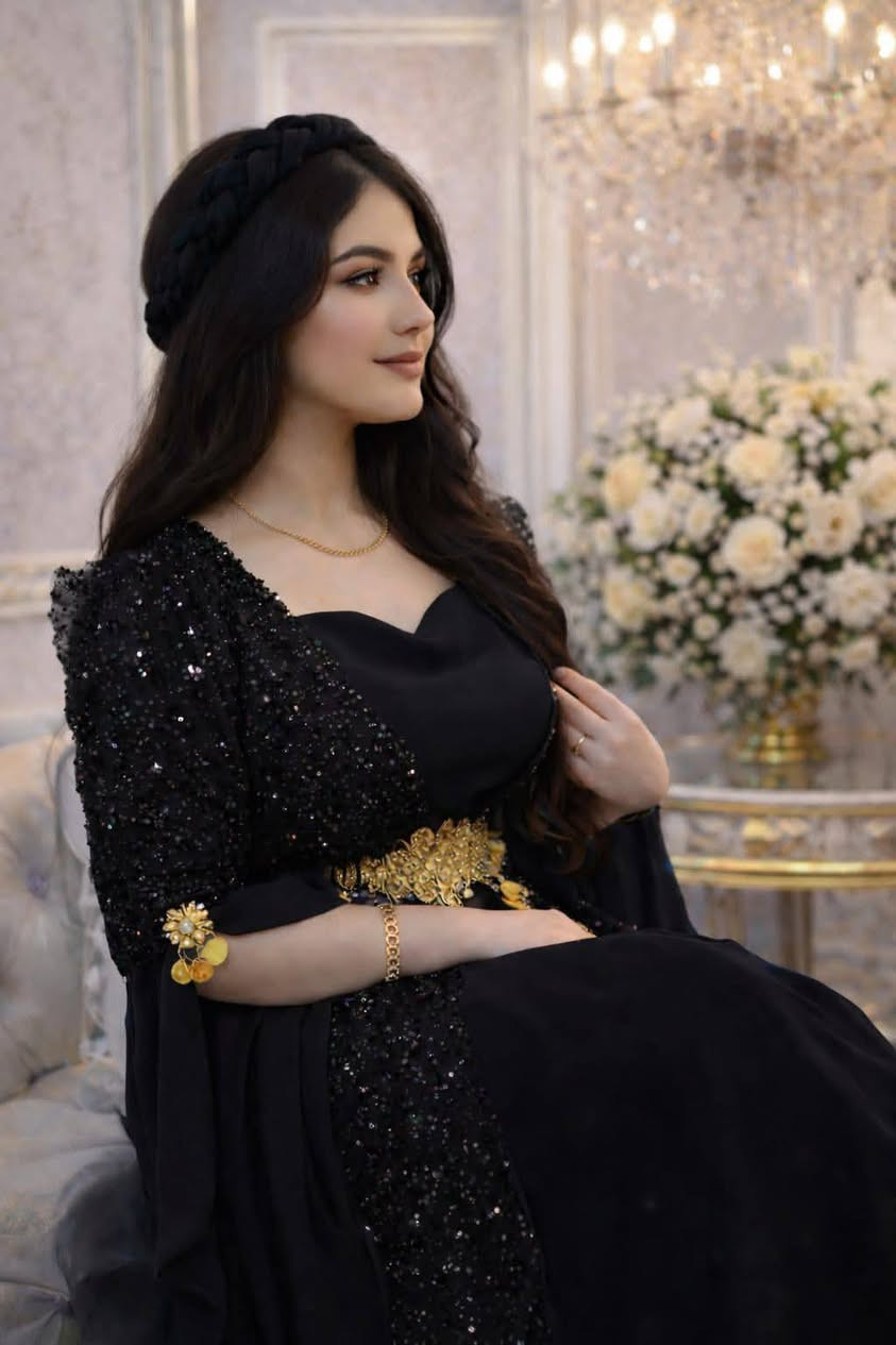 جديد بارقى ❤️
زي الكردي🥰
                شوفولي جمال 🍂🍂
 السعر الحجز على الخاص 
             توصيل جميع المحافظات🚕


**إذا كنت صاحب هذا الإعلان وتريد حذفه لأي سبب، رجاءا أرسل رسالة إلى الدعم الفني**