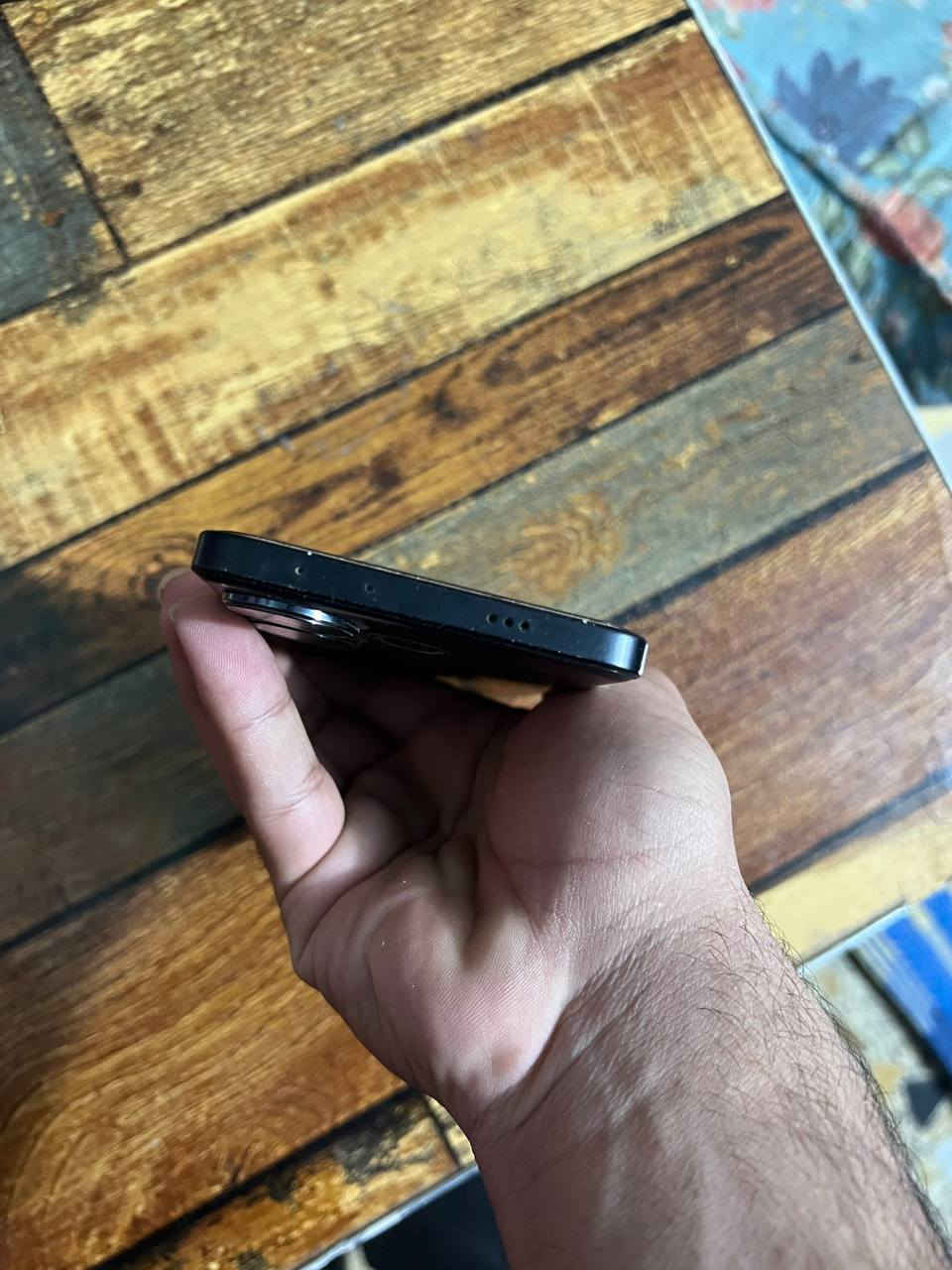 Poco F6
ذاكره 512
عشوائي 12 
بطاريه 5000
شحن سريع 90 واط 
بوبجي 120 فريم 
شاشه 120 هرتز 
ملحقات فقط شاحن 
الجهاز نضيف مثل ما موضح 
مقاومه للماء IP68 
جهاز سماعات 2 

السعر اتصل بيك خير وتدلل 
***********
