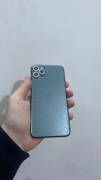 آيفون ١١ برو ماكس • ٢٥٦ • مبدل شاشة