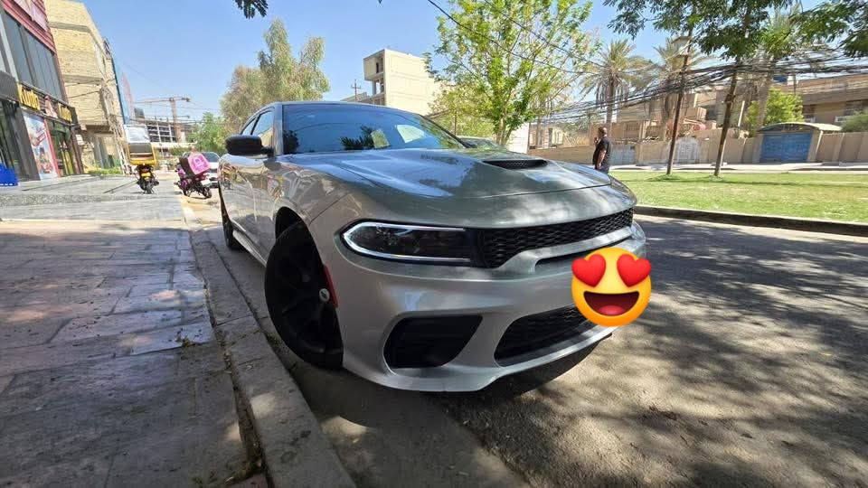 جارجر 2023 اصل  جي تي   النداء الاخير 
بيع فقط  235 $ وبيها مجال للتواصل بالواتساب ***********
وللاتصال بالخط  ***********
فول 1 /1 عدا الفتحة والرادار
‏CHARGER GT
لون سلفر ،
الموديل :2023  تو ويل المرغوبة
ماشية : 20 ميل
المحرك : V6.  3.6L المرغوبة
حادث بسيط جدا كفالة عامة ارباكات سليمه وضع شركة موجود رقم الشاصي وصور حادثها وتشوف تجي ان شاء الله وتشوف وضع شركه  عدا الدعاميه مبدل والبنيد موجود بنيدها بالبيت يحتاج pdr
بدون رقم دخول جديد فحص مؤقت  بأسمي
صور حادثها موجود باخر الصور بالمنشور
المواصفات :
ويل قياس 20 انچ اسود .
مقود القيادة رياضي .
نقطة عمياء .
مصابيح أمامية زنون بلادي مالتها .
كشافات الضباب زنون ثلجي بلادي مالتها .
المصابيح الأمامية مع LED .
حساسات خلفية.
شاشه كبيرة مع نظام ملاحة نفكيشن GPS .
سستم صوت الپاين .
المقعد الأمامي كهربائي
تشغيل عن بعد
محدد سرعة .
تلفون بلوتوث .
كاميرا خلفية .
مرايا متحسسة للاضاءة العالية .
دخول ذكي .
