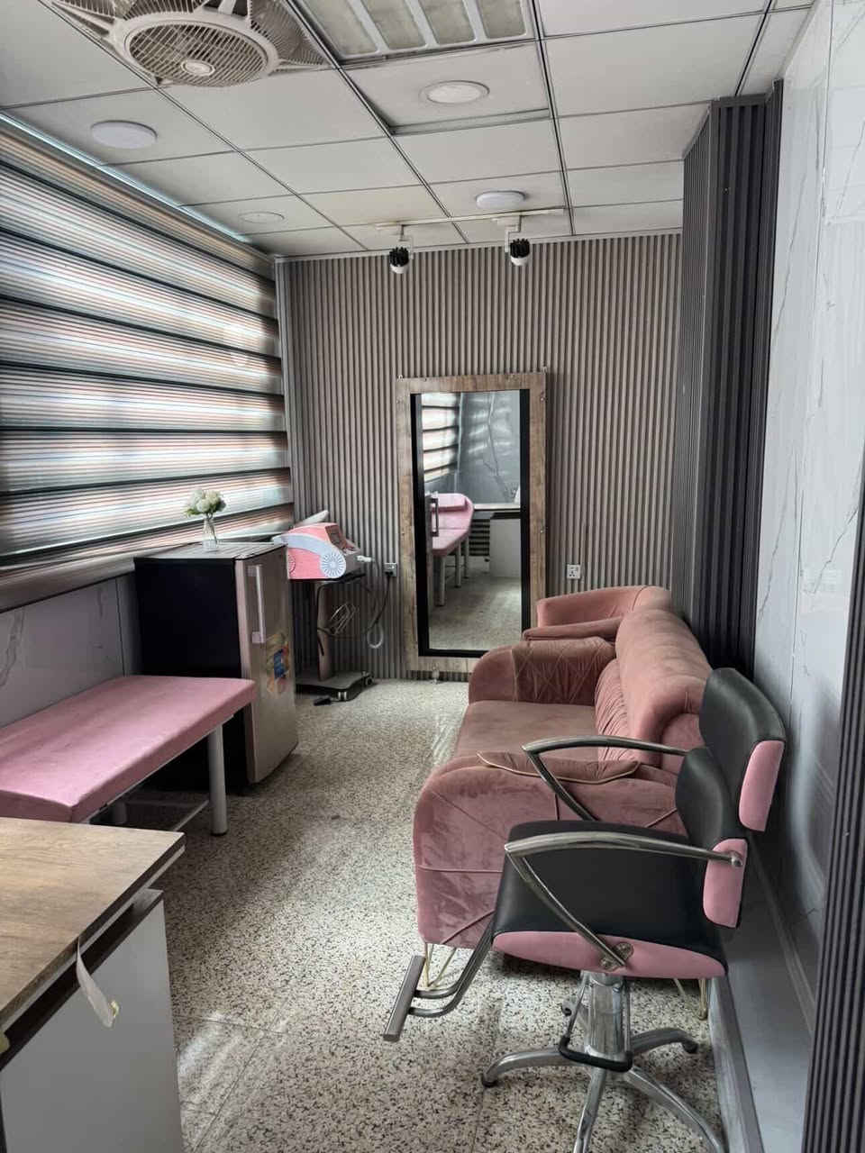 أجهزه للبيع ليزر ومختبرات للبيع مكان بغداد حي العامل توصل ***********
