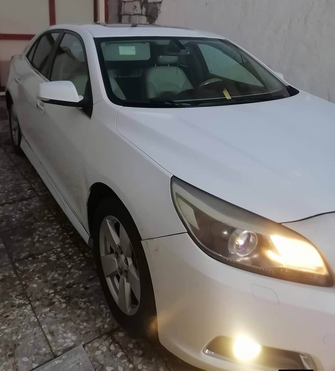 السلام عليكم
ماليبو 2013 ltz خليجي 

محرك 2400 مكفول وكير

 وحداديه 70 ٪ وتبريد جاهز

بيها منظومة غاز جديدة شد شركة رصينة مع منظومة البانزين

سياره نظيفه وجاهزه 

 ماشيه 150 الف كم 

سياره بيها بس بارد مكانات مابيها صبغ ولا ظربه 

رقم بغداد مشروع وطني سيارة باسمي تحويل ثاني يوم

مواصفات السياره فول خليجي ومعروفه مواصفاتها 

السعر 115و بيها مجال بسيط .....

 الاستفسار اتصال على الرقم 

*********** اتصال او واتساب
