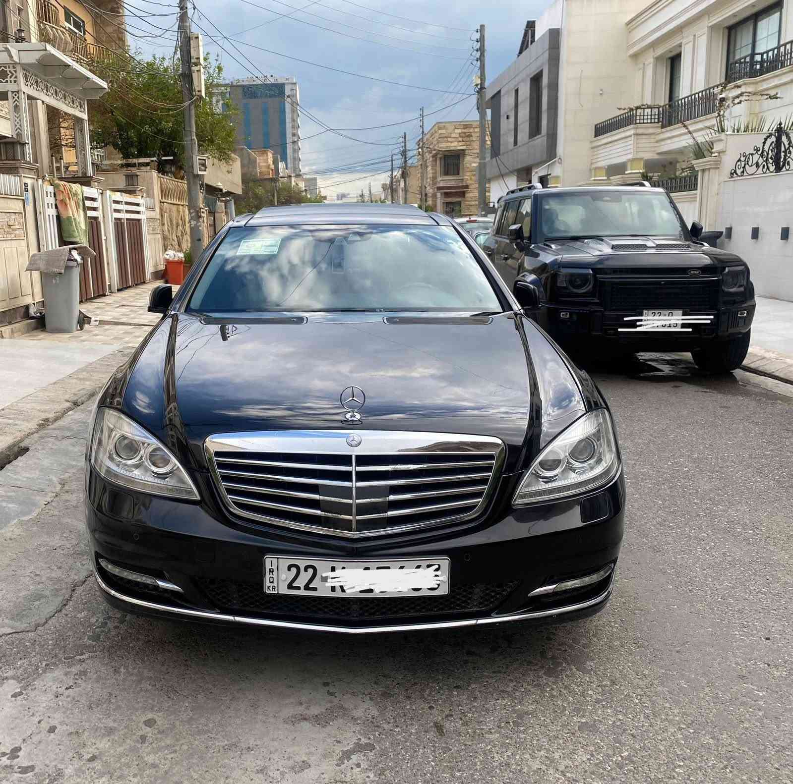 S Class   S350
‎سعر 25000 
‎موبايل  ***********

‎مارسيدس موديل 2013 مكفول فول مواصفات باب خلفي لارج بانوراما داخلي بيجي كشنات جلد أربحة كشنات أمامي وخلفي كهربائي أربحة باب والصندوق الشفط والكهرباء بها كامره وحساسات أمامي وخلفي  بها ناضور ليلي والرادار  ماشي 150000كم السيارة جديد دعامي للدعامي بشرط مابه اي النقص رقم والفحص والهزه والسنوية جديد حتئ 2031 السنوية بأسمي سعر  250موجود بأربيل
