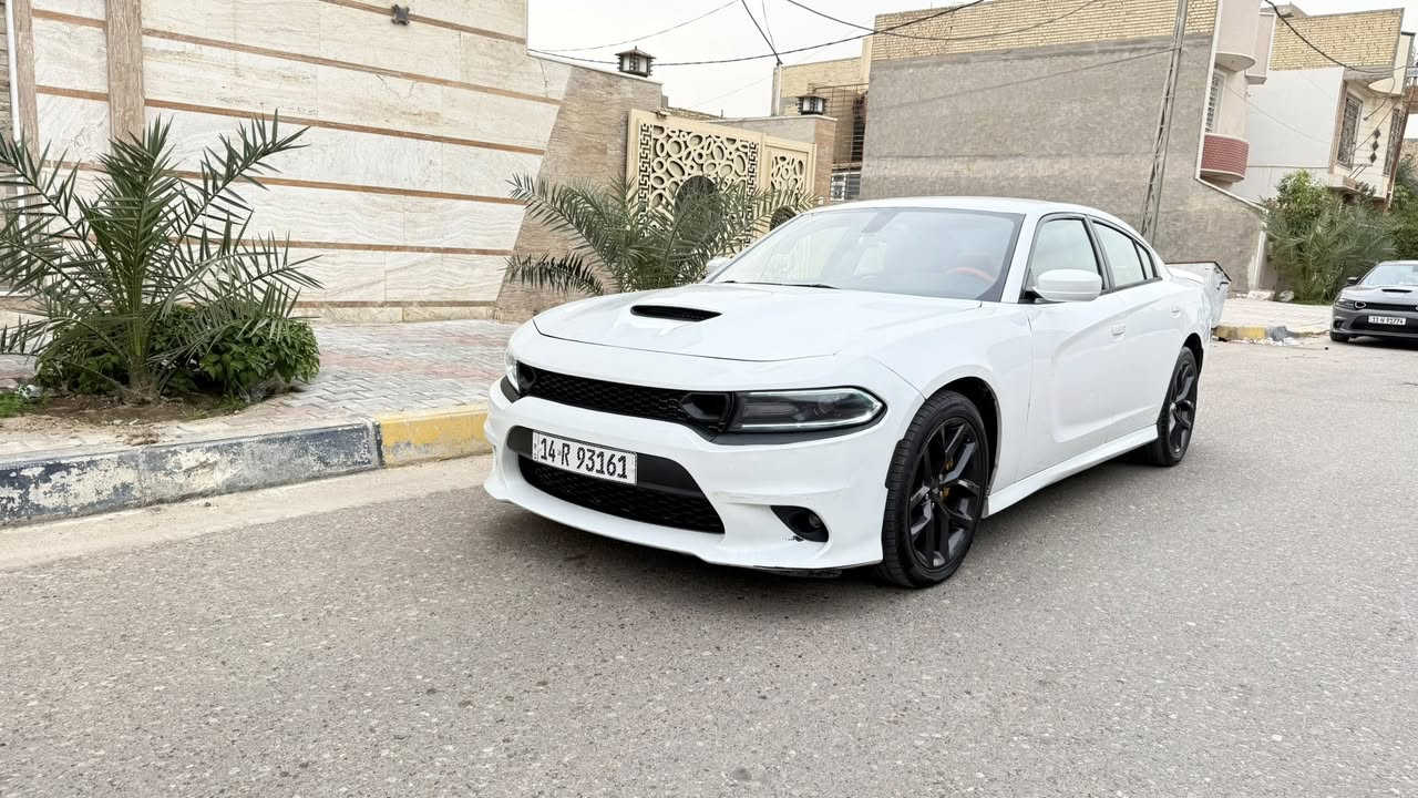 جارجر بإسمي كفاله من الحادث والصبغ والتبديل كفاله ... عدا البنيد محدث فقط ... هزه جديده وسنويه لل2030 رقم دولي ... گير محرك شرط بلاد شركه  ... منضومة زينون ... تخم تاير 2026 جديد + ويل كب مال خليجي 2023 ... داخل مغلفه جلد ارضيات + الكشنات درجه اولى ... 2015 ... ب 205 وبيها مجال المكان كربلاء قرب ملعب كربلاء ... للاستفسار ***********
