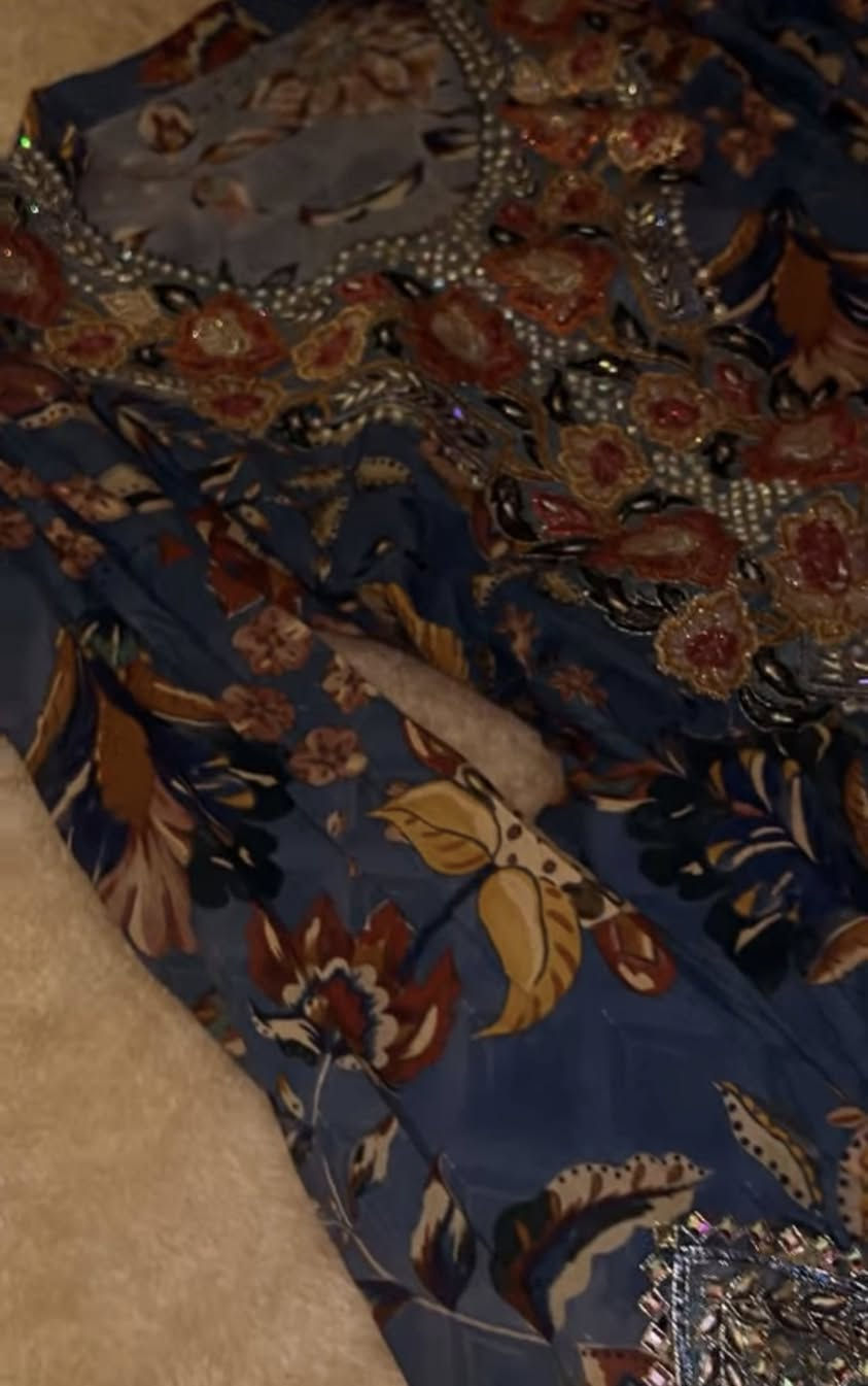 وصل وصل وصل مخور  ودراعات وگرگيعان نسائي بناتي كويتي. ليبل مامستخدم اغلبهم والي مستخدم نضافه اليبل البث حيكون الخميس انشاء الله 
وعروض توصيل بغداد وجميع المحافظات ٣.   اي ٣ فقط


**إذا كنت صاحب هذا الإعلان وتريد حذفه لأي سبب، رجاءا أرسل رسالة إلى الدعم الفني**