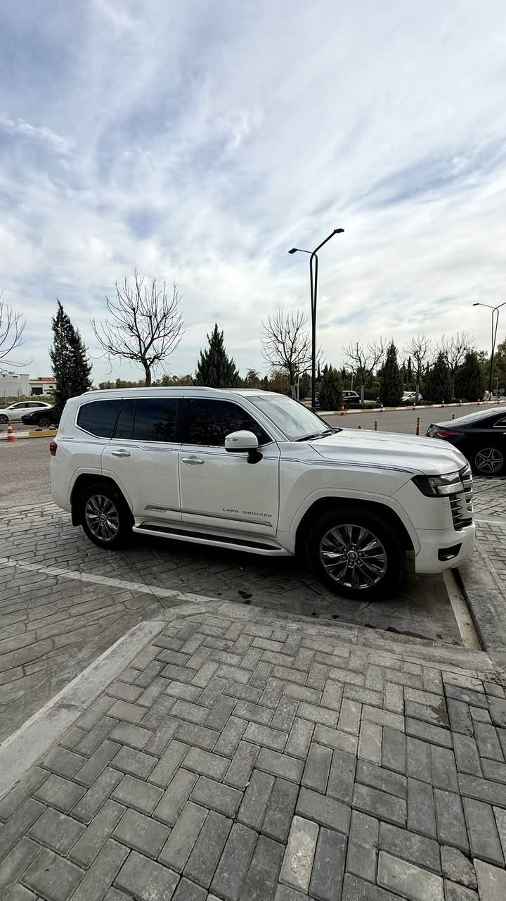 للبيع لاندكروز
2023 -SAS

مكفولة كفالة عامة حتى من جكت الئبرا

ماشية 55 الف حقيقي 

تظليل بلسنوية - 100 %

رقم اربيل باسمي شخصيا

العنوان - واسط الزبيدية او بغداد زيونة 

***********
