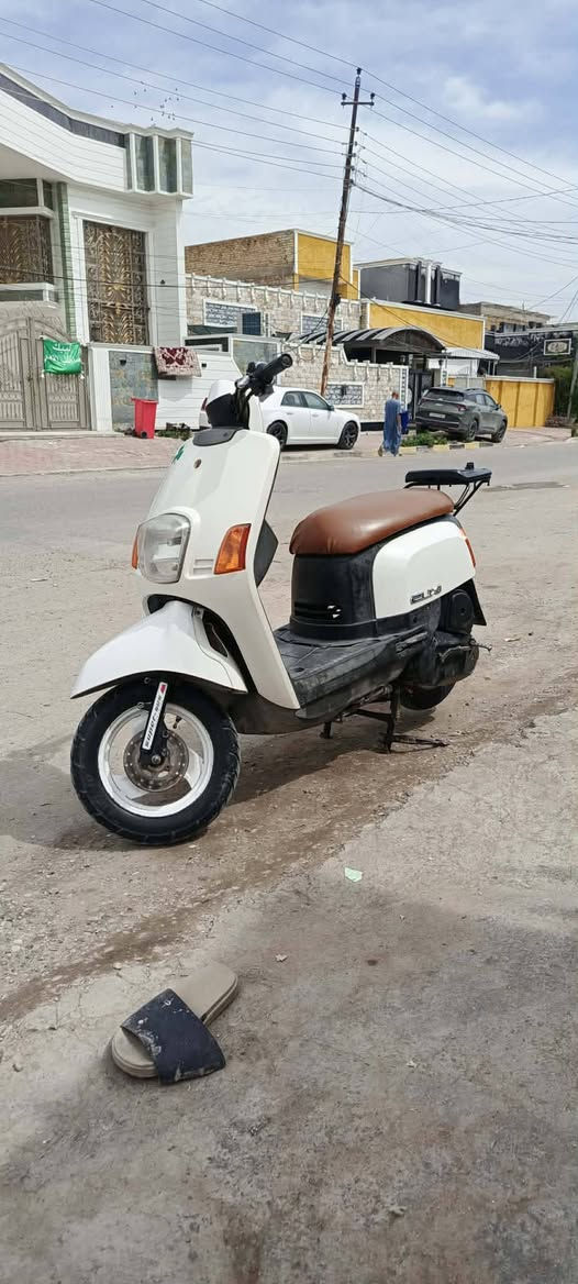 بوليس للبيع كامله دراجه نكره بس سلف ميشتغل يرادله سلف كهربائيات كله شغاله مكينه ناعمه صالنصه بيه بلادي متصرف عليه اي شي سعر 400 بيه مجال قليل حك الجيه *********** مكاني بغداد الحسينيه
