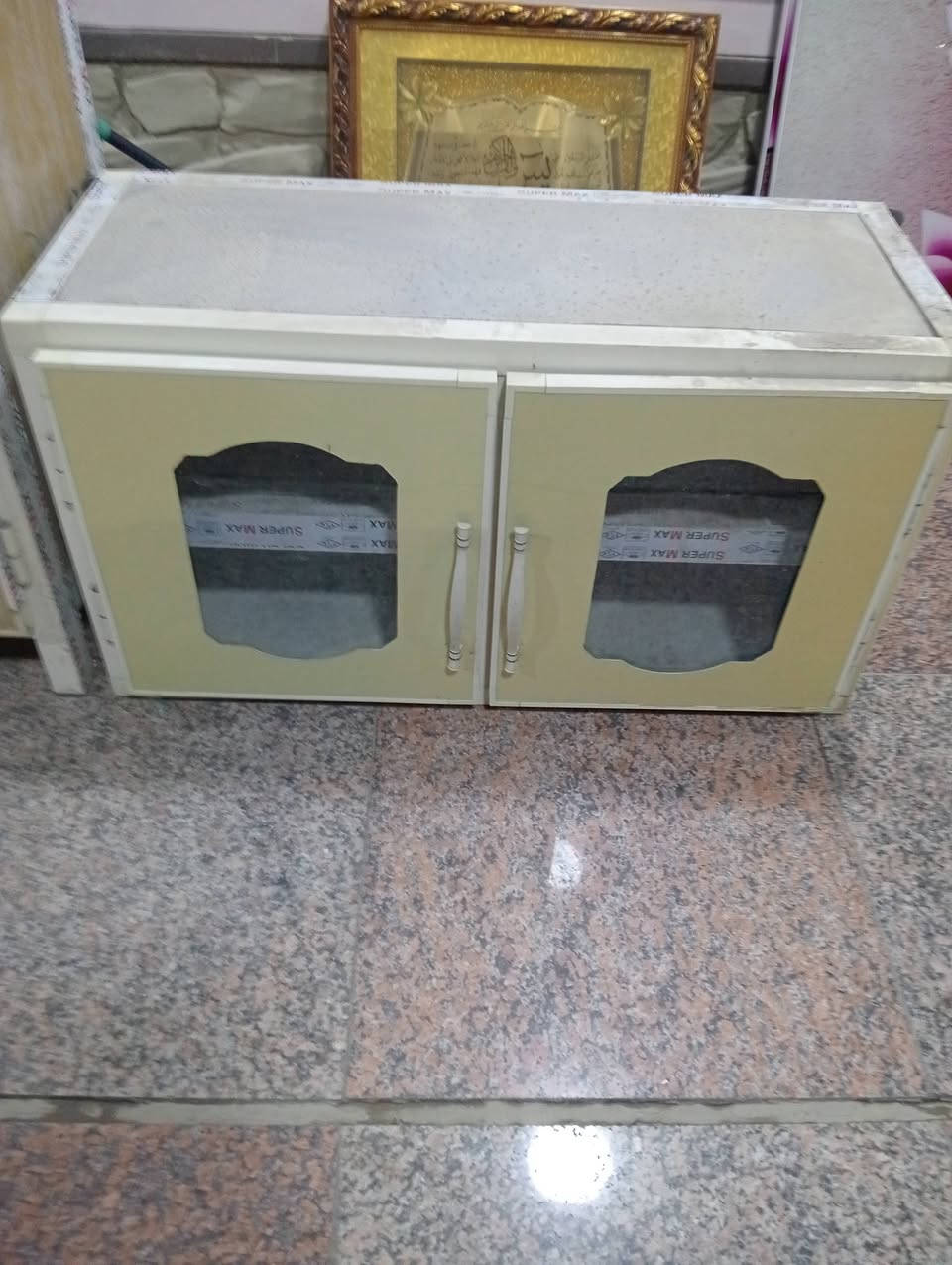 السلام عليكم للبيع كلهن شلعله وحده السعر 700 مكاني البصره واتساب ***********
