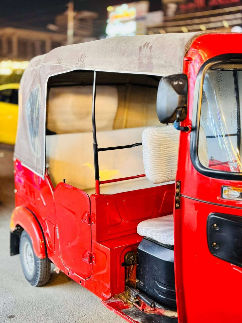 سلام عليكم مرخصت الادمن تكتك للبيع 2022 تكتك كفاله عامه ما عدا ملاحضات تكتك قطره خياس ما بيها حلوه وخير من الله ارجع انوه بيها ملاحضات بسيطه السعر 9و تلاثميه وبيها مجال لطيبين العنوان بغداد الحسينيه مال الراشديه ***********
