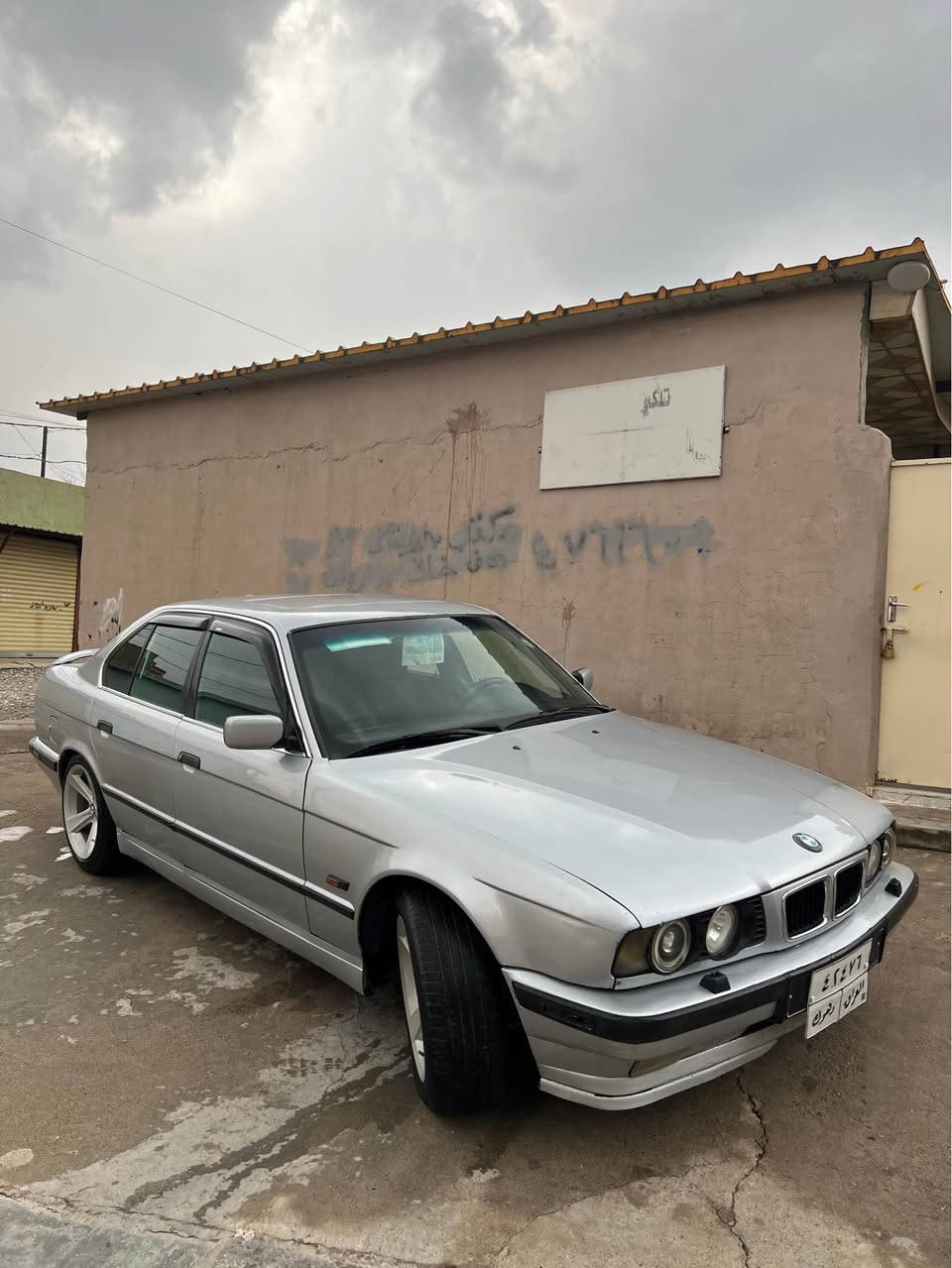 بي إم دبليو ١٩٩٥. ٥٢٥i گير اوتو رقم دهوك سعر ٦٨ورقه رقم هاتف ***********. سياره گير محرك ب شرط بدون دعم أربعه ورقه غرامة ينزل من سعر عنوان زاخو زاخو, دهوك
