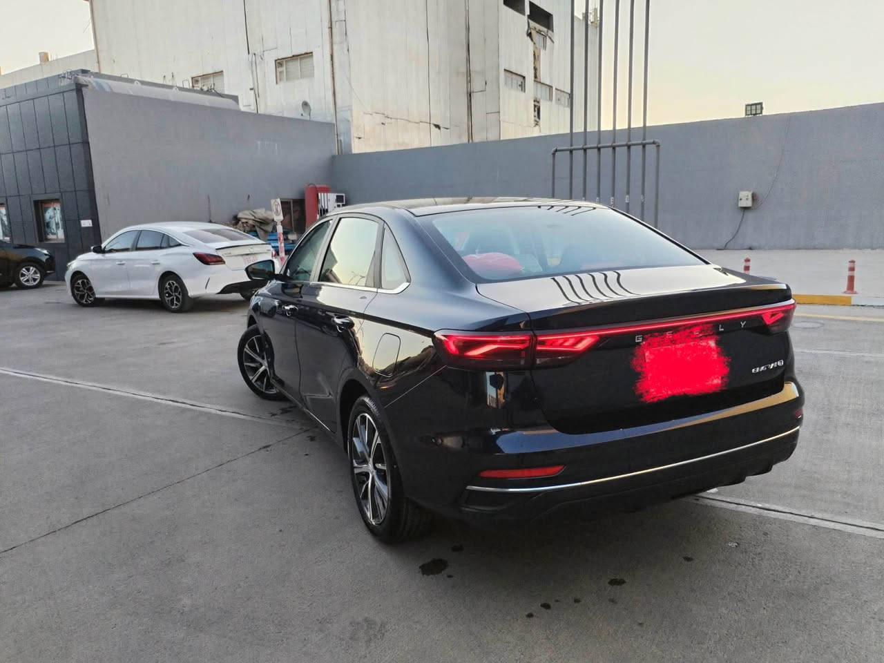 جيلي امكراند2025 فول 1/1 مرقم شمالي بيها جاملغ تعديل سكن وربع بونيد بدون داوخل بدون ايرباك سياره ماشيه22 الف السعر 121  مكان سياره اربيل 
‭0770 110 7122‬ أربيل, العراق
