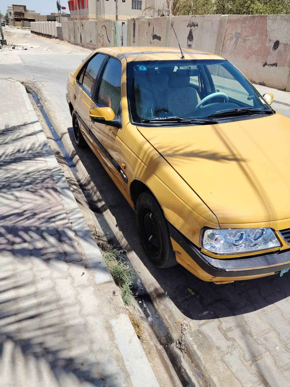 بيجو ٥٠٤ موديل ١٢ كير مكينه كورلا تخم تاير تبريد خير من الله حداديه جديده كهرائيات شغاله داخل نضيف مشروع وطني مصفره هيه وغرامات رقم بغداد مداور مباشر للاستفسار اتصال *********** مكان السماوه السعر ٣٥
