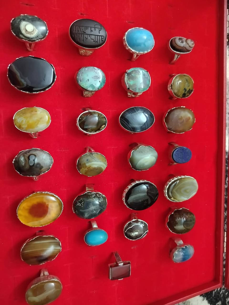 البيع محابس فضه عراقيه مفرد وشلعه يوجد خدمه توصيل التواصل خاص


**إذا كنت صاحب هذا الإعلان وتريد حذفه لأي سبب، رجاءا أرسل رسالة إلى الدعم الفني**